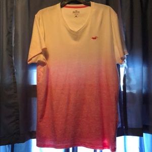 Hollis tee V-Neck Tee